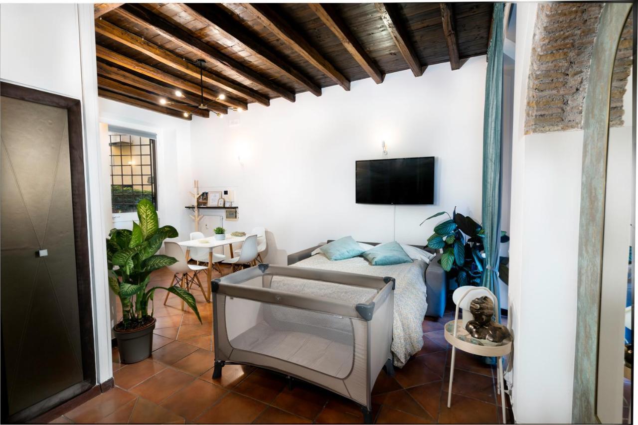 Quiet Trevi Fountain Apartment With Patio And Backyard Roma Exterior foto